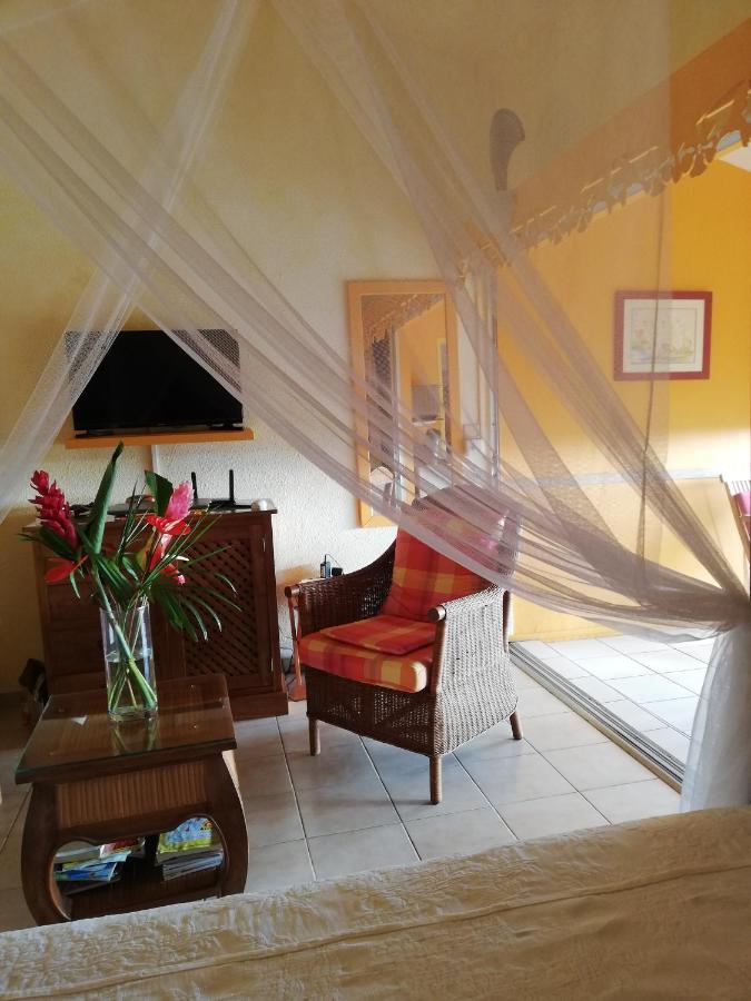 Bigouz Residence La Plage De L'Anse Caritan Sainte-Anne Buitenkant foto